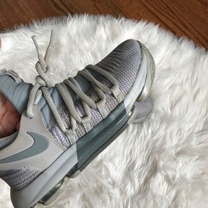 Kevin Durant ( KDs 10s )